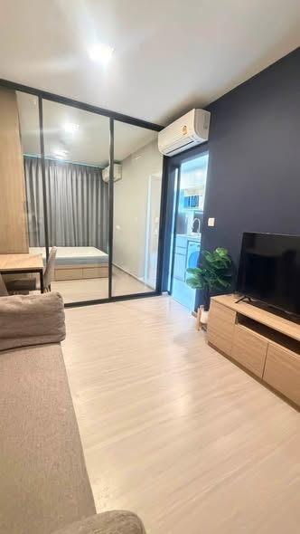 room interior of The Privacy S101