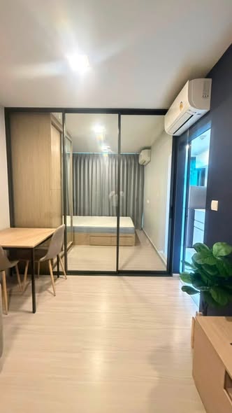 room interior of The Privacy S101