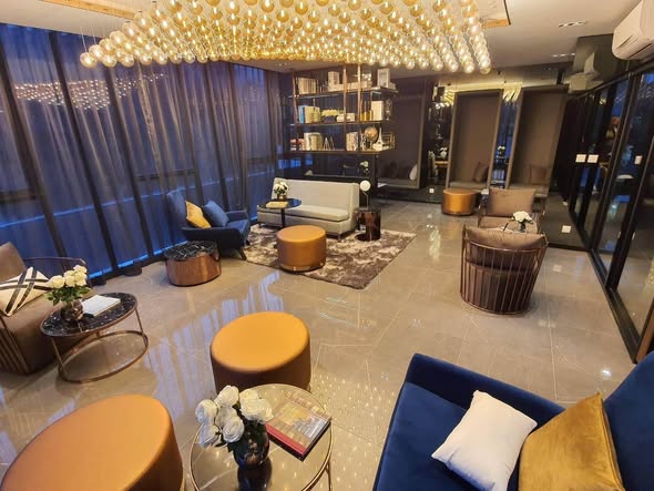 living room of The Privacy Tha Phra Interchange