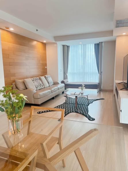 living room of The Rajdamri Serviced Residence