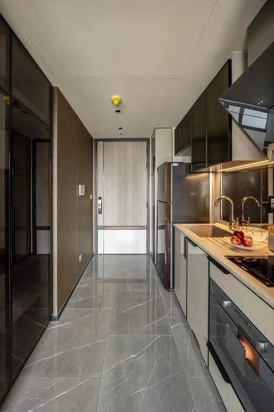 kitchen of The Reserve Sukhumvit 61