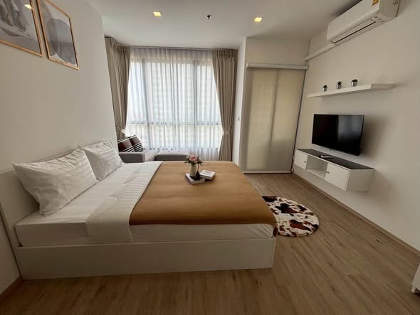 bedroom of The Rich Rama 9 – Srinagarindra
