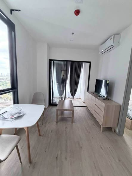 bedroom of The Rich Rama 9 – Srinagarindra