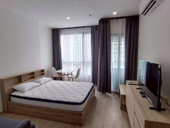 bedroom of The Rich Rama 9 – Srinagarindra