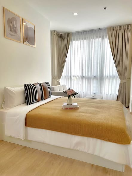 bedroom of The Rich Rama 9 – Srinagarindra
