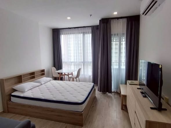 bedroom of The Rich Rama 9 – Srinagarindra