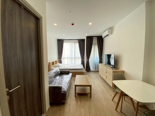 bedroom and room interior of The Rich Rama 9 – Srinagarindra