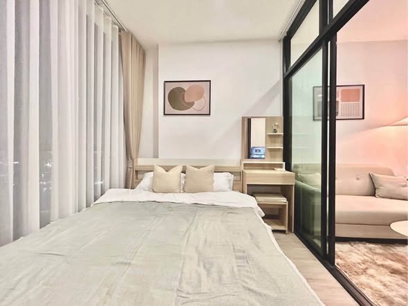 bedroom and room interior of The Rich Rama 9 – Srinagarindra