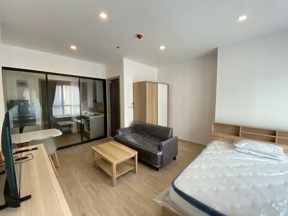 bedroom and room interior of The Rich Rama 9 – Srinagarindra