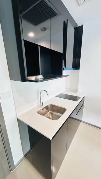 bathroom and kitchen of The Rich Sathon-Taksin