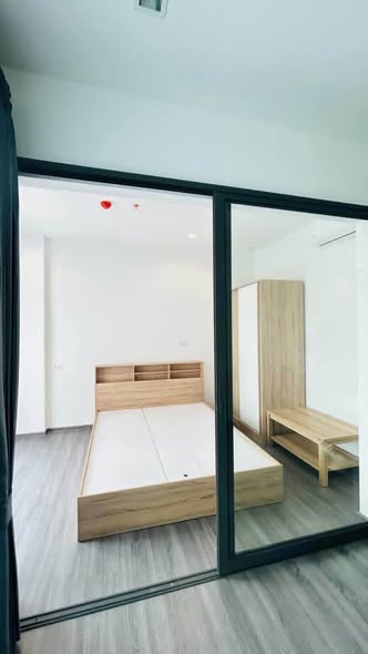 bedroom and room interior of The Rich Sathon-Taksin