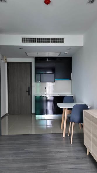 room interior of The Rich Sathon-Taksin
