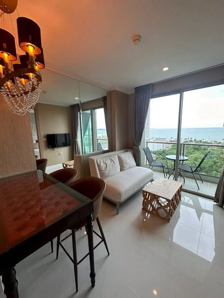 living room and bedroom of The Riviera Jomtien