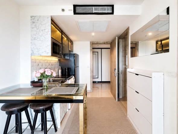 kitchen of The Riviera Monaco เดอะ ริเวียร่า โมนาโค