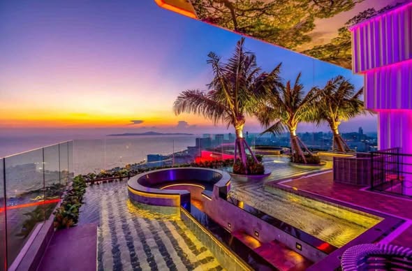 The Riviera Ocean Drive