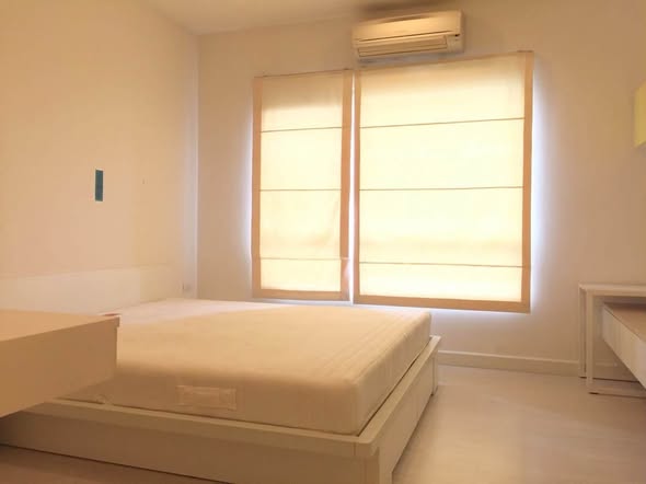 bedroom and room interior of The Room Ratchada-Ladprao