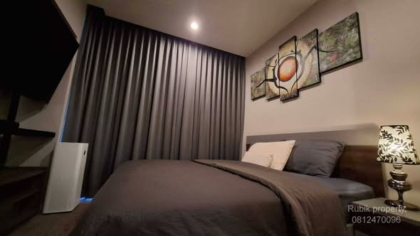 bedroom of The Room Sathon @ St. Louis