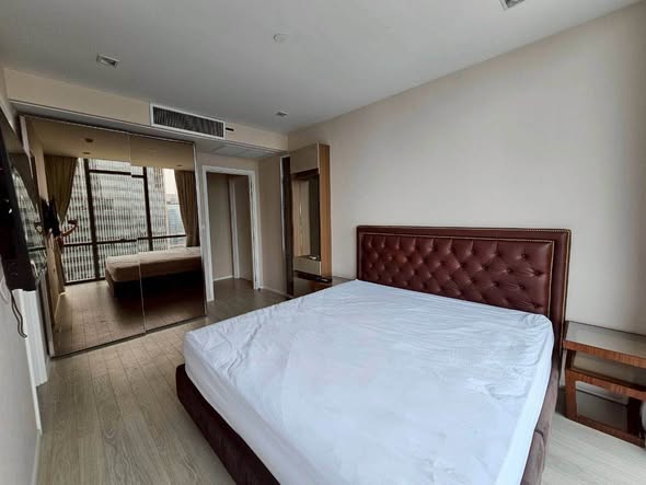 bedroom of The Room Sukhumvit 21