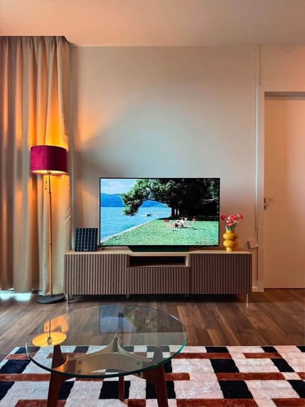 living room and room interior of The Room Sukhumvit 62