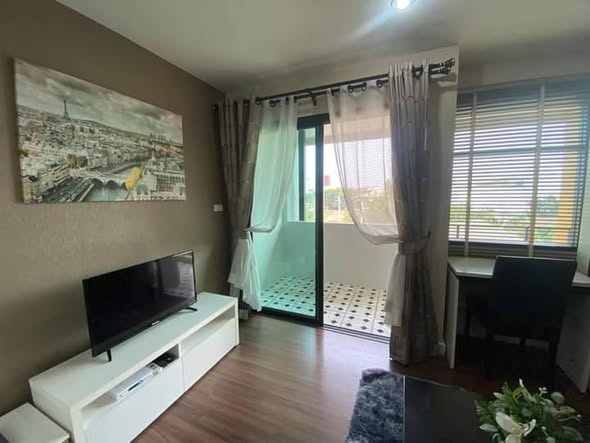bedroom of The Royal Place 2