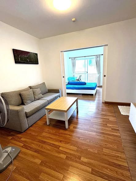 living room of The Seed Sathorn-Taksin