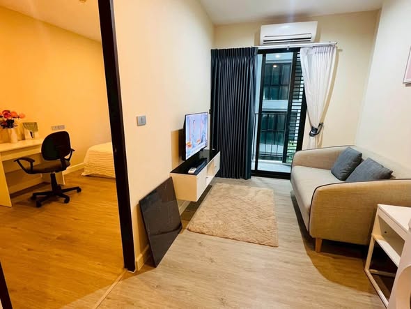 bedroom of The Sky Sukhumvit