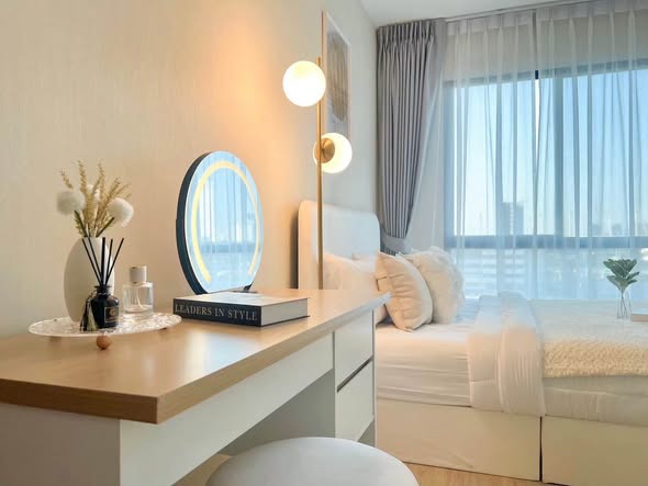 bedroom of The Sky Sukhumvit