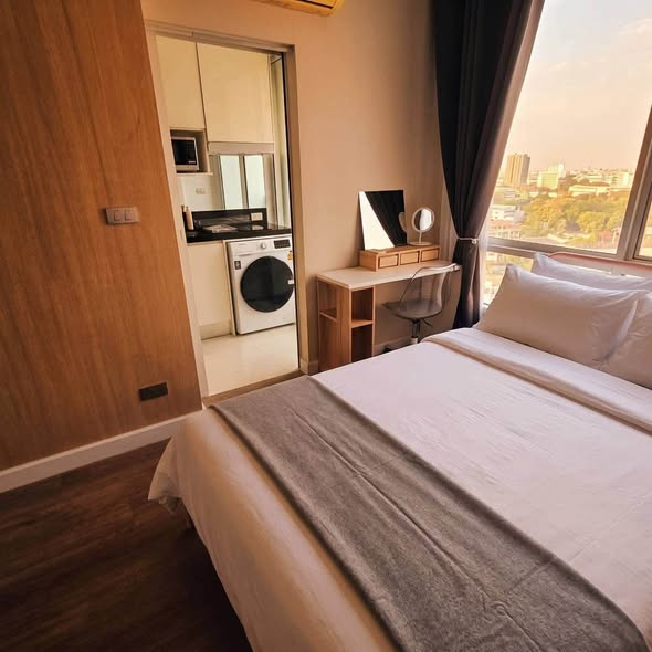 bedroom of The Sky Sukhumvit