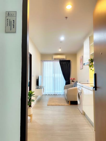 room interior of The Sky Sukhumvit