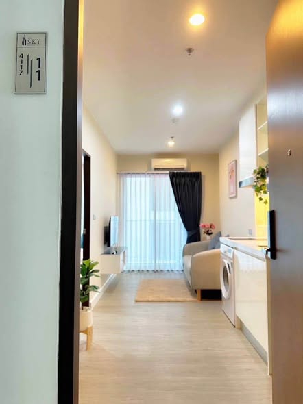 room interior of The Sky Sukhumvit