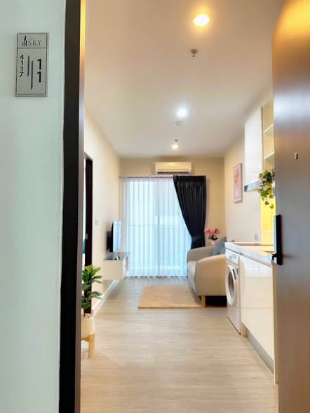room interior of The Sky Sukhumvit