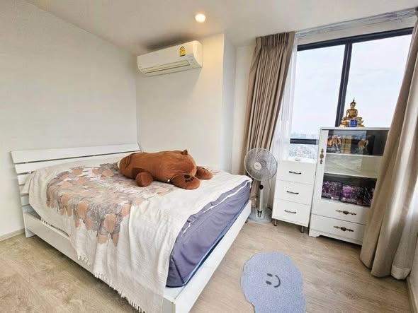 bedroom of The Tree Charan 30