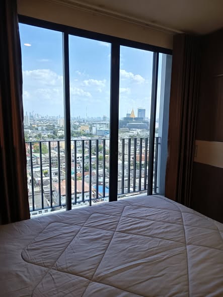 bedroom of The Tree Interchange