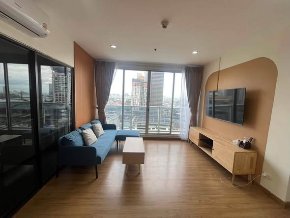 living room and bedroom of The Tree Interchange