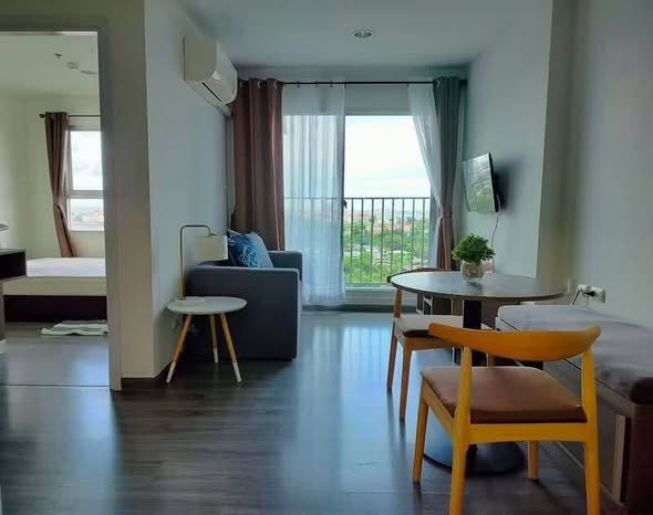 bedroom of The Trust Condo @BTS Erawan