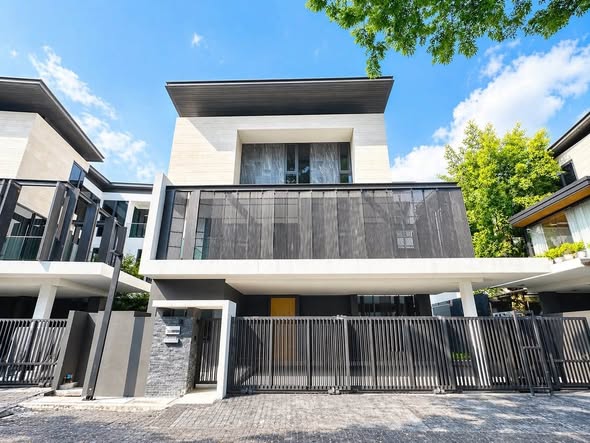 The Urban Reserve ดิ เออร์เบิน รีเซิร์ฟ