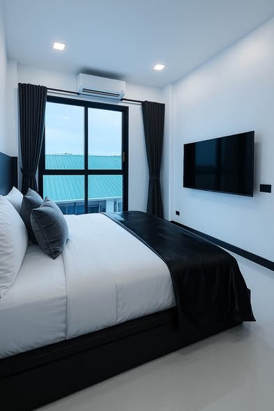 bedroom of The Zone Town In Town