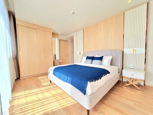 bedroom of THEA Private Suites by TH District