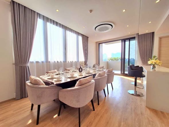 room interior of THEA Private Suites by TH District