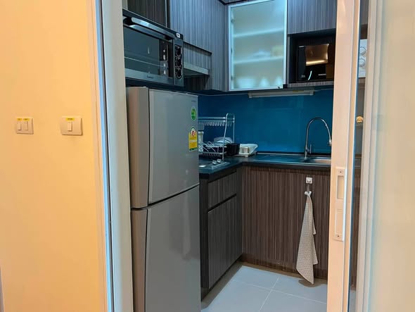 kitchen of Thru Thong Lor