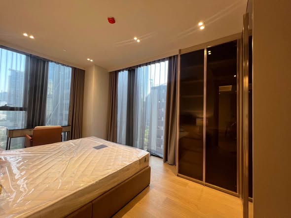 bedroom and room interior of Tonson One Residence ต้นสน วัน เรสซิเดนซ์