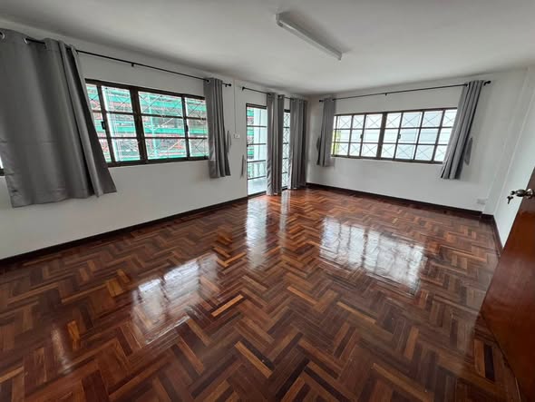 Townhome-Townhouse Baan Fah Townee Pin Klao – Sai5 | Phutthamonthon