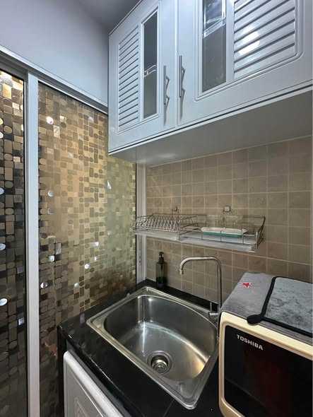bathroom and kitchen of U Delight Bangson Station