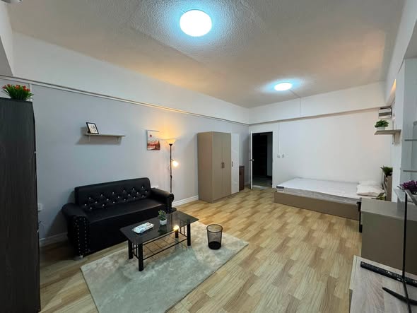 bedroom and living room of Udomsuk Tower
