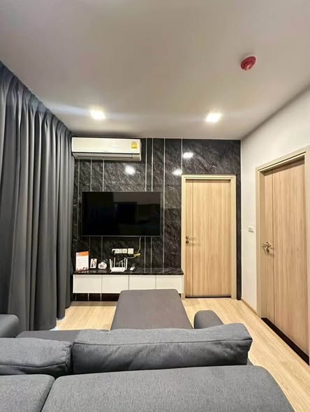 bedroom and room interior of UNIO H TIWANON