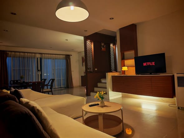 bedroom and living room of Urban Sathorn Road