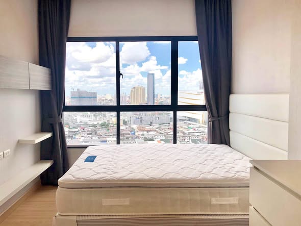 bedroom of Urbano Absolute Sathon-Taksin