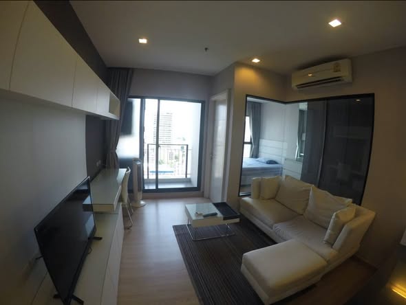 bedroom of Urbano Absolute Sathon-Taksin