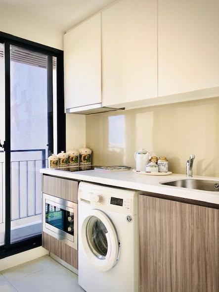 Urbano Absolute Sathon-Taksin