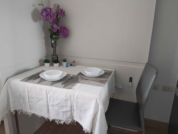 room interior and bathroom of Urbano Absolute Sathon-Taksin